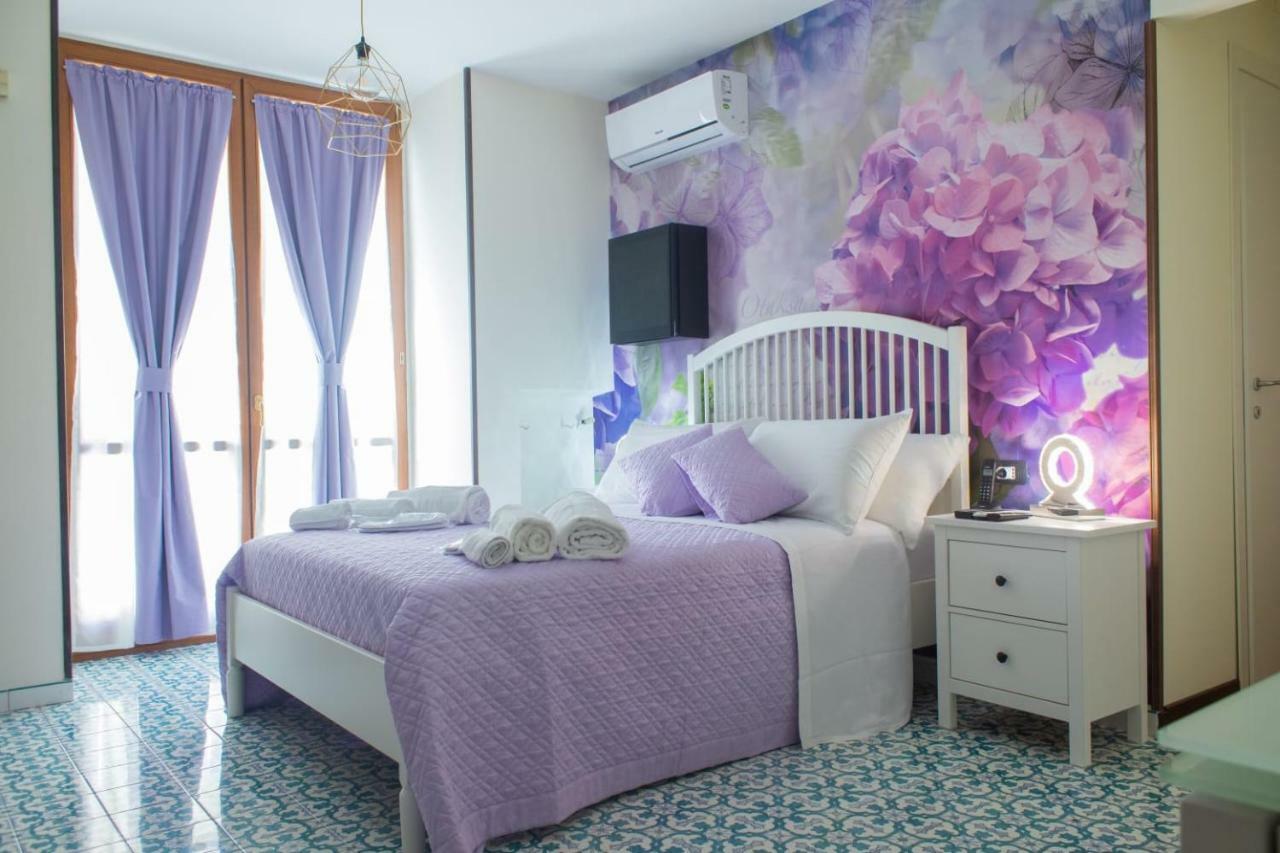 Bed Boutique Napoli Colors 호텔 객실 사진